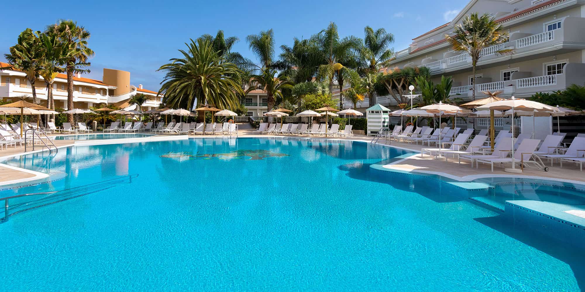 RIU Garoe resort in Puerto de la Cruz, groene omgeving Tenerife